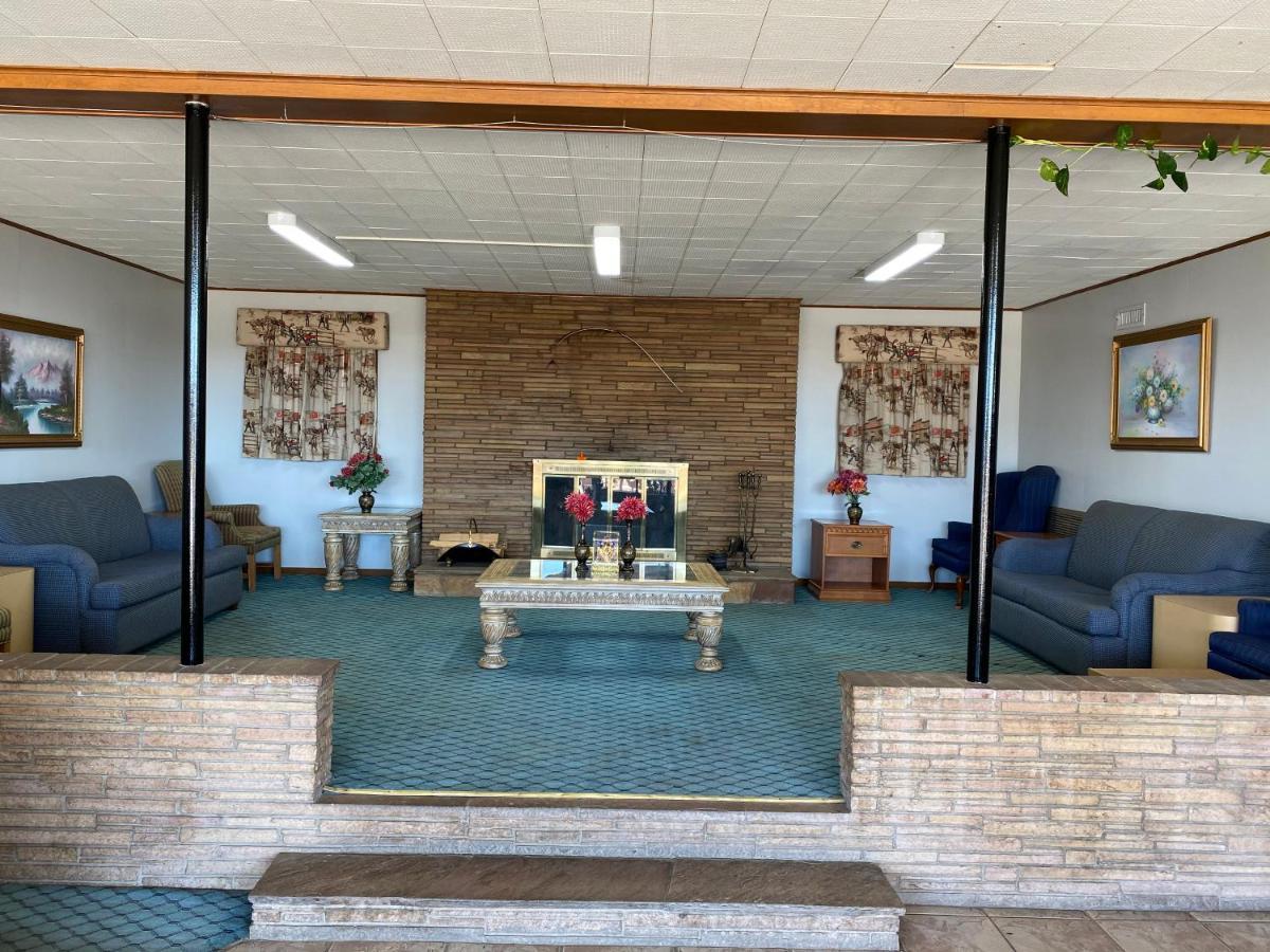 Clarendon Western Skies Motel מראה חיצוני תמונה