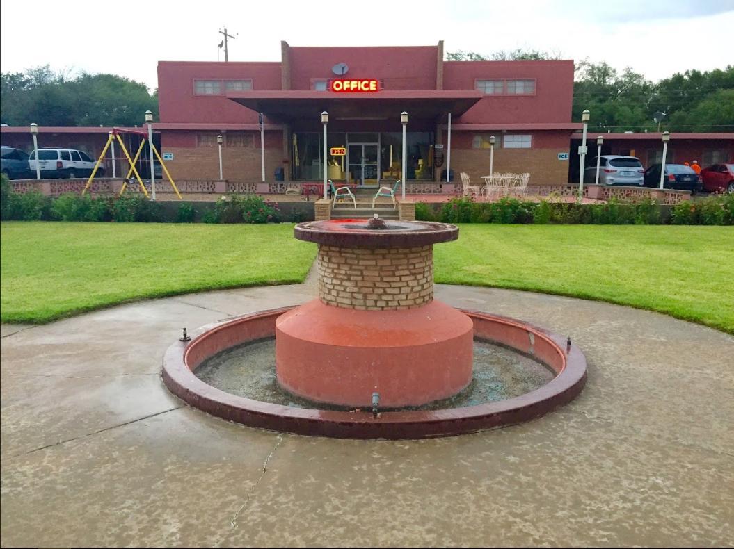 Clarendon Western Skies Motel מראה חיצוני תמונה